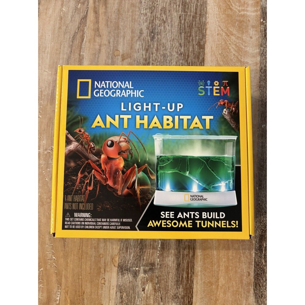 National Geographic Ant Habitat Kit Light Up Ant Farm Terrarium Science Learning